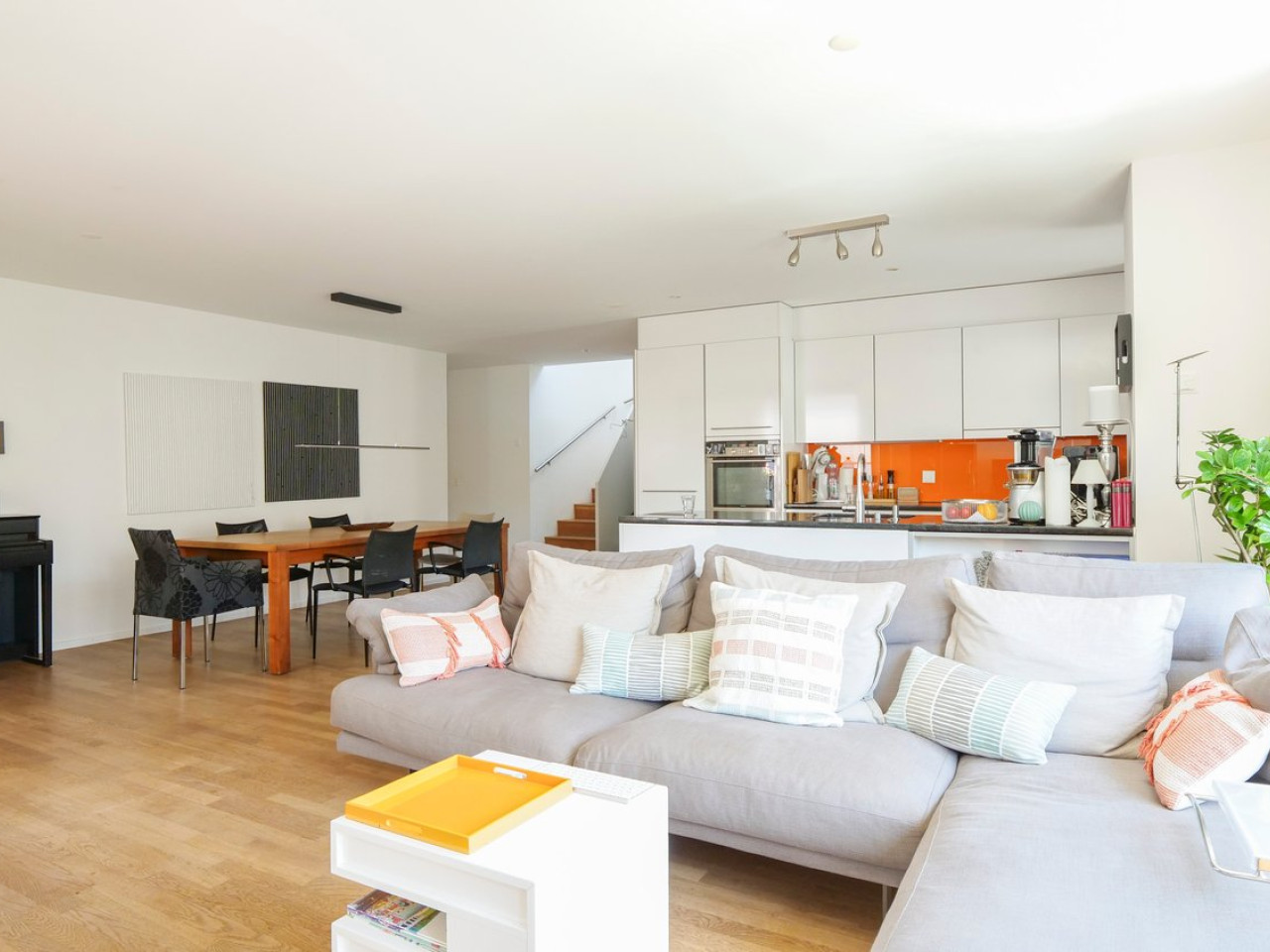 Grosszügige 5.5-Zimmer-Maisonette-Wohnung mit viel Privatsphäre und Wohnkomfort